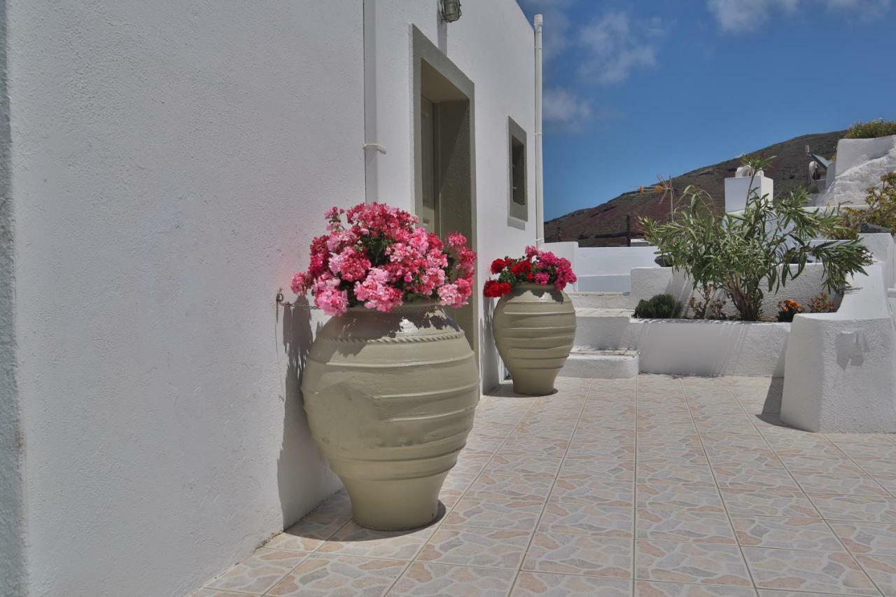 Palm Tree Hill Casa de hóspedes Oía Exterior foto